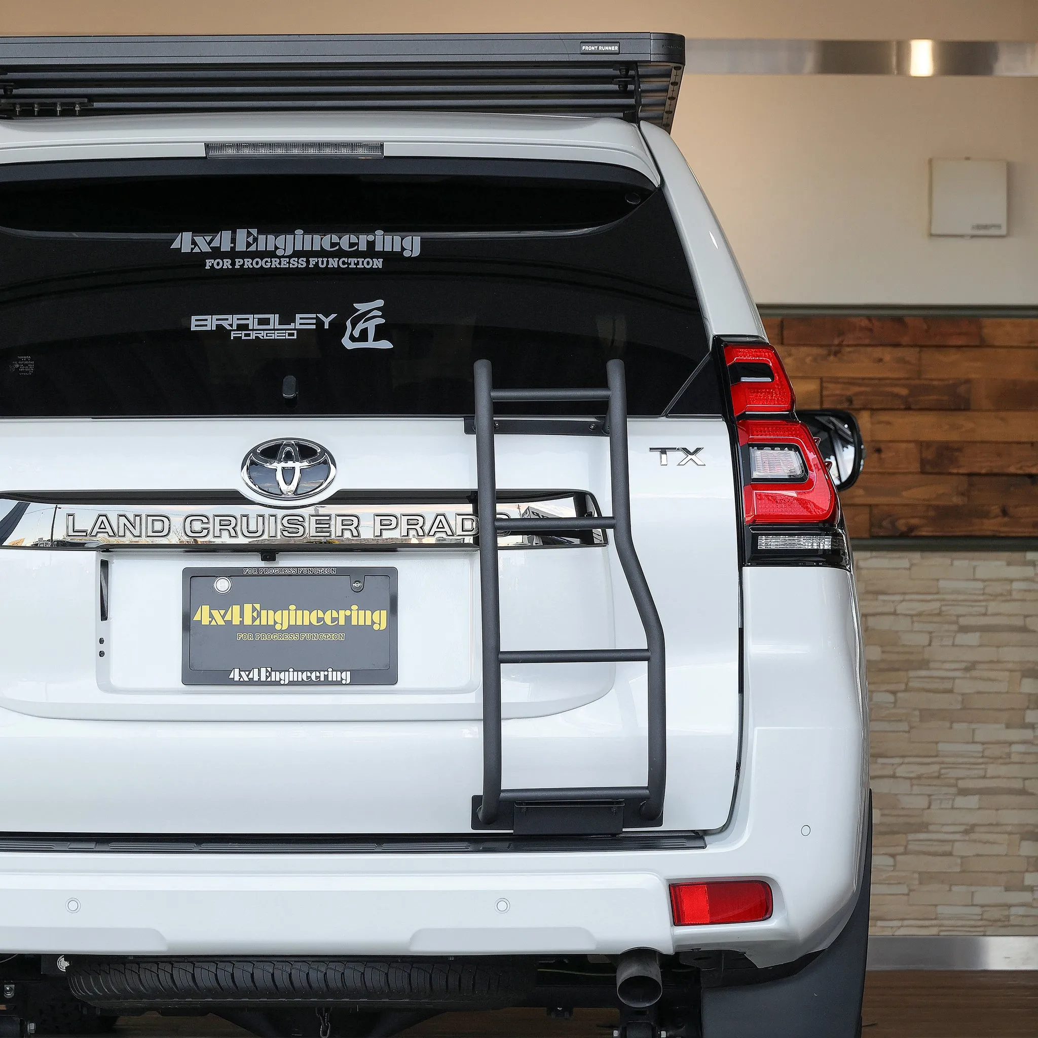 4x4 Engineering Service Ladder for Toyota Land Cruiser Prado 150 (2013 )