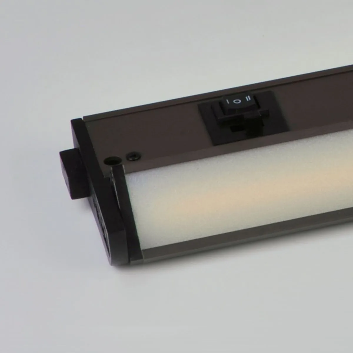 CounterMax 5K 6 Inch LED Under Cabinet Light, 2700K to 5000K, 360 Lumens, 120V, Bronze