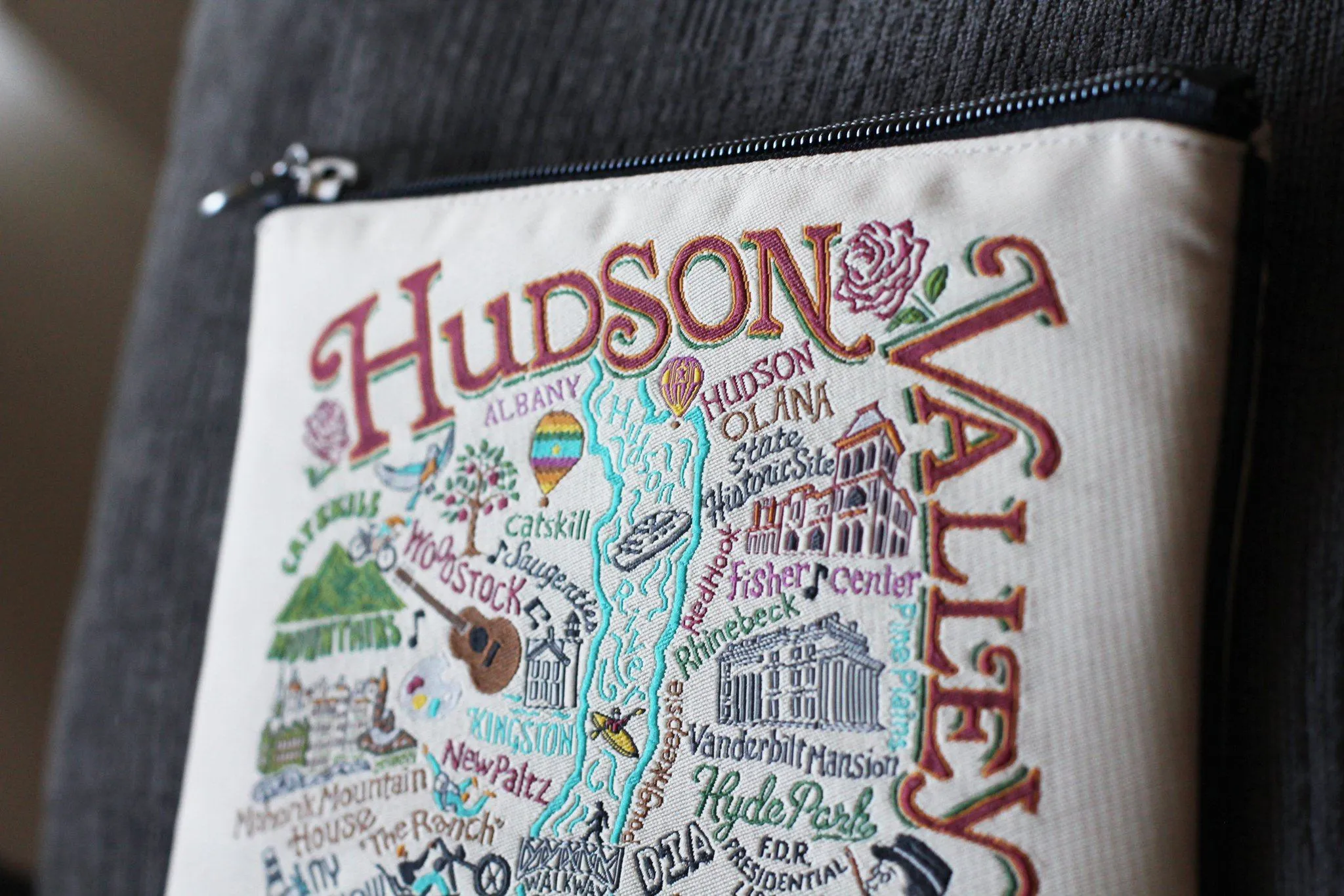 Hudson Valley Zip Pouch