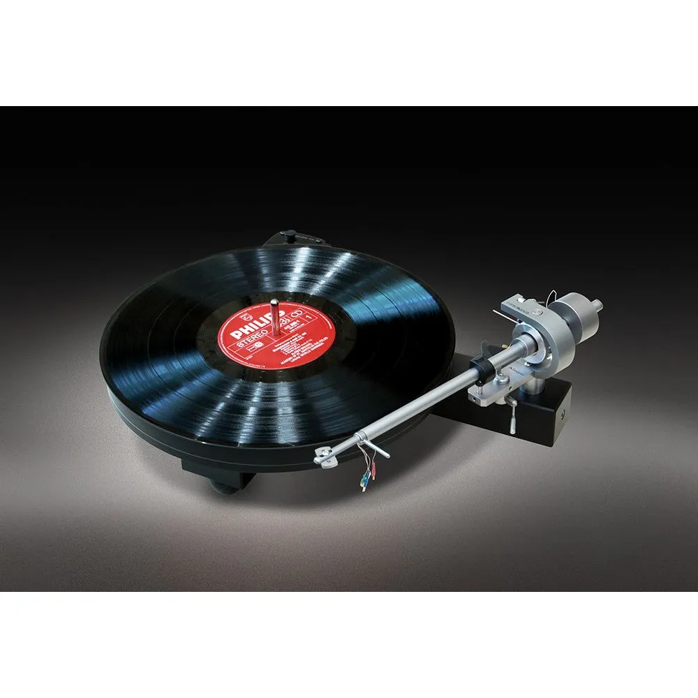 Opera Consonance Wax Engine Turntable