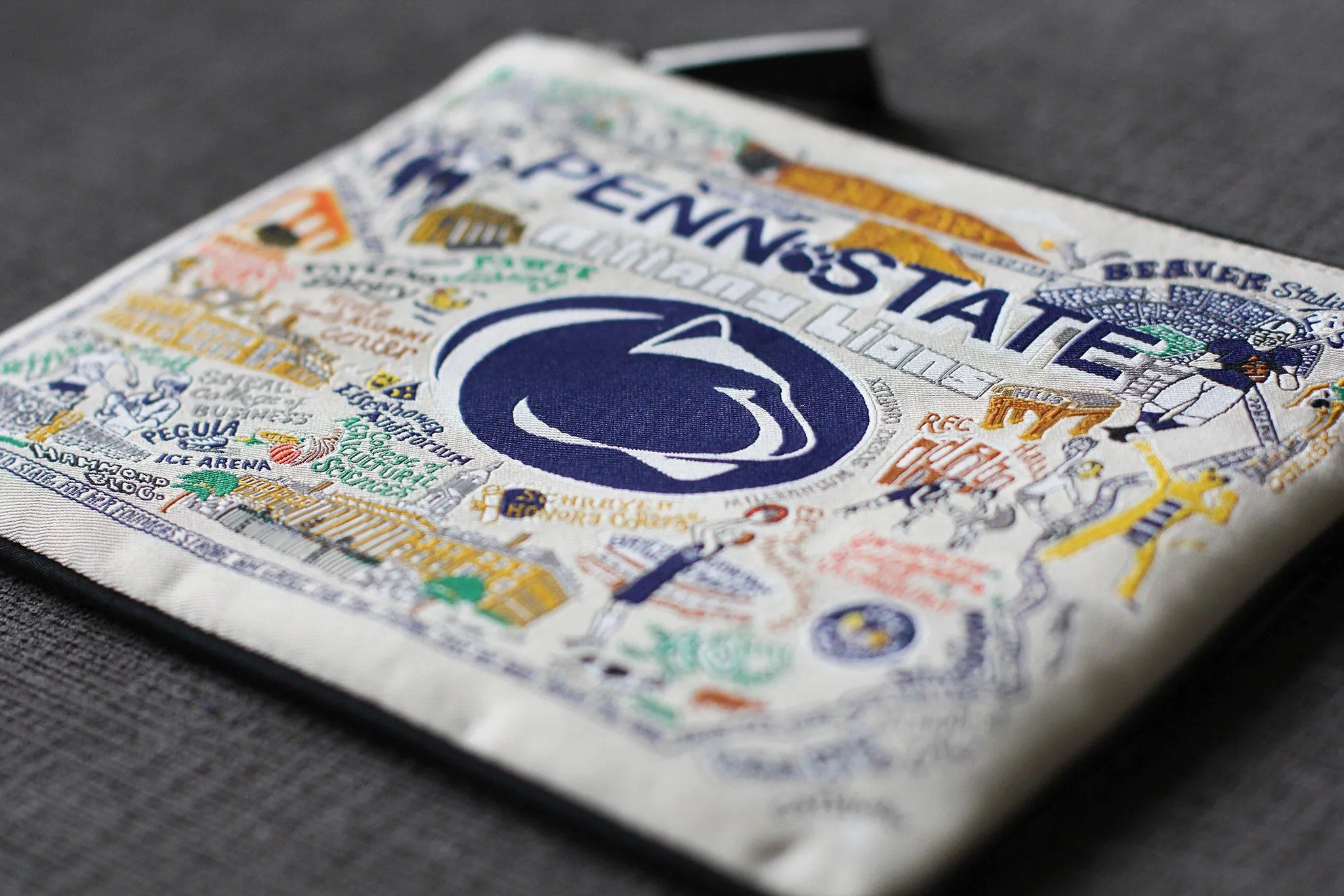 Penn State University Collegiate Zip Pouch