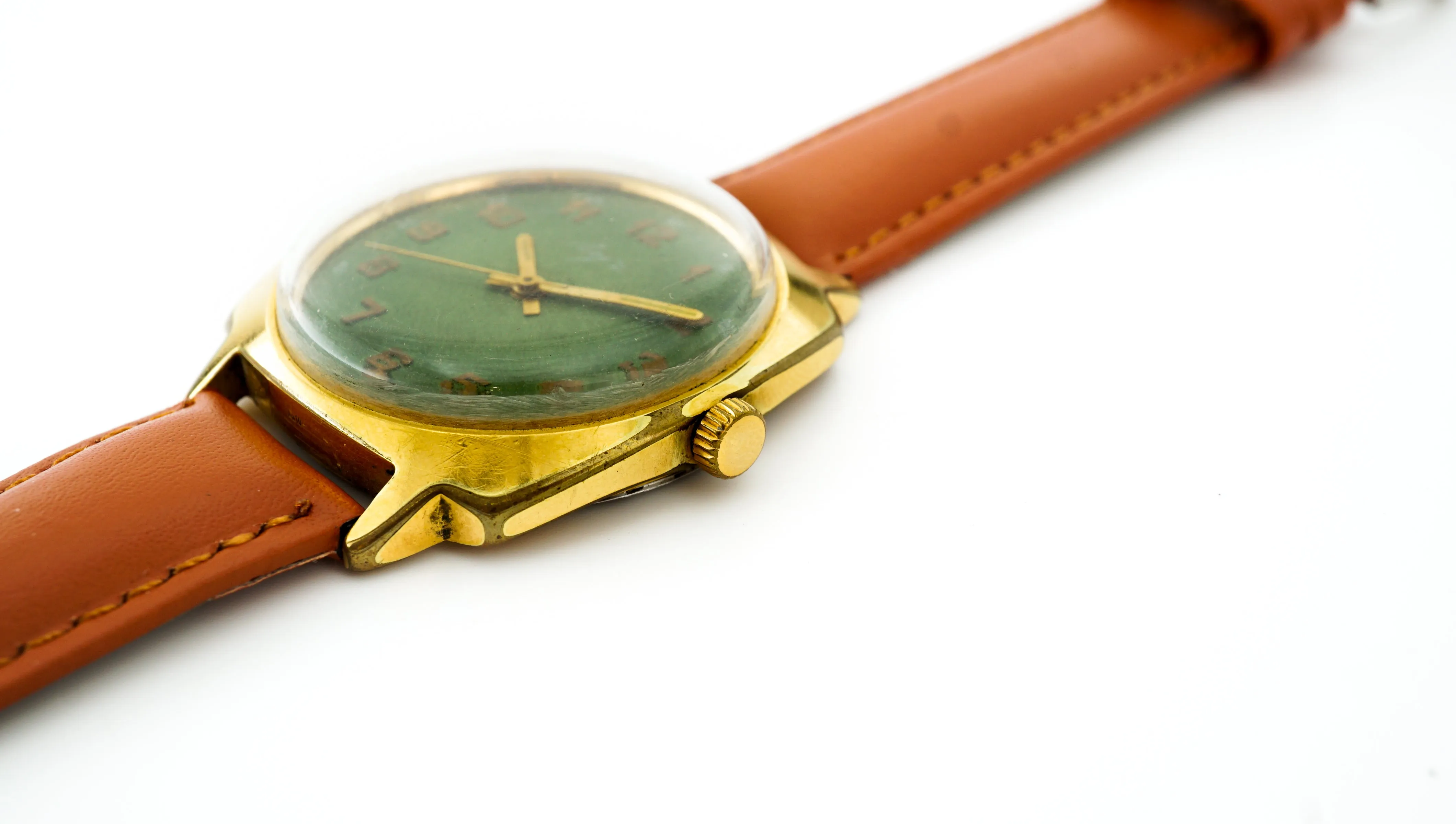 Vintage soviet watch Luch 2209 green dial 23 jewels, rare green dial