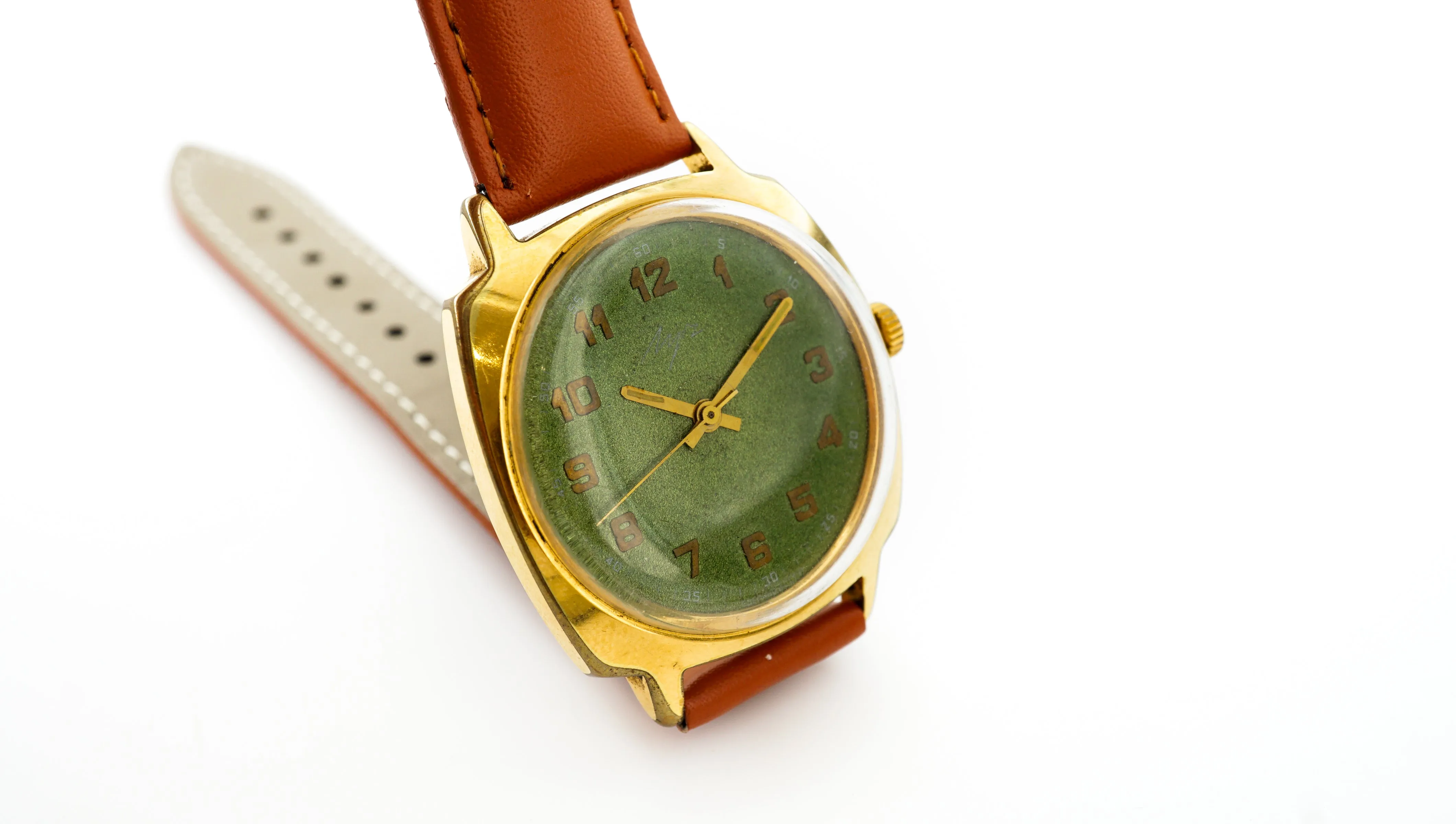 Vintage soviet watch Luch 2209 green dial 23 jewels, rare green dial